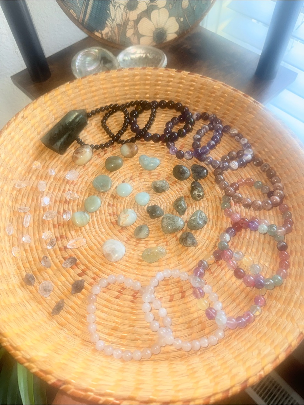 NEW HERKIMER BABIES, BRACELETS & STONES TONIGHT AT 9pm